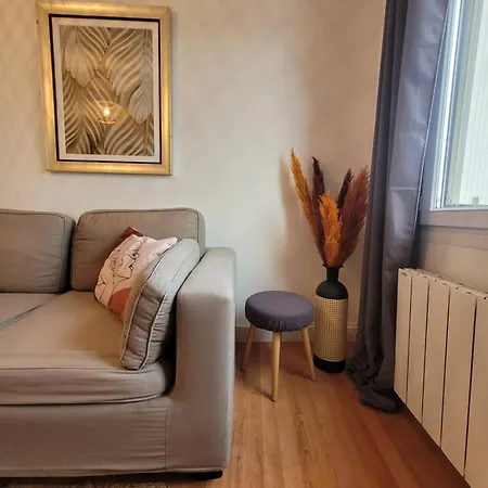 Les Jardins Du Carrousel - Chambre Privee Amenagee En T2 * Noisy-le-Grand